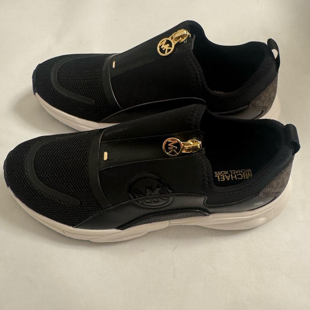 MICHAEL Michael Kors
MMK Sami Trainer Wedge Sneakers - Picture 4 of 14
